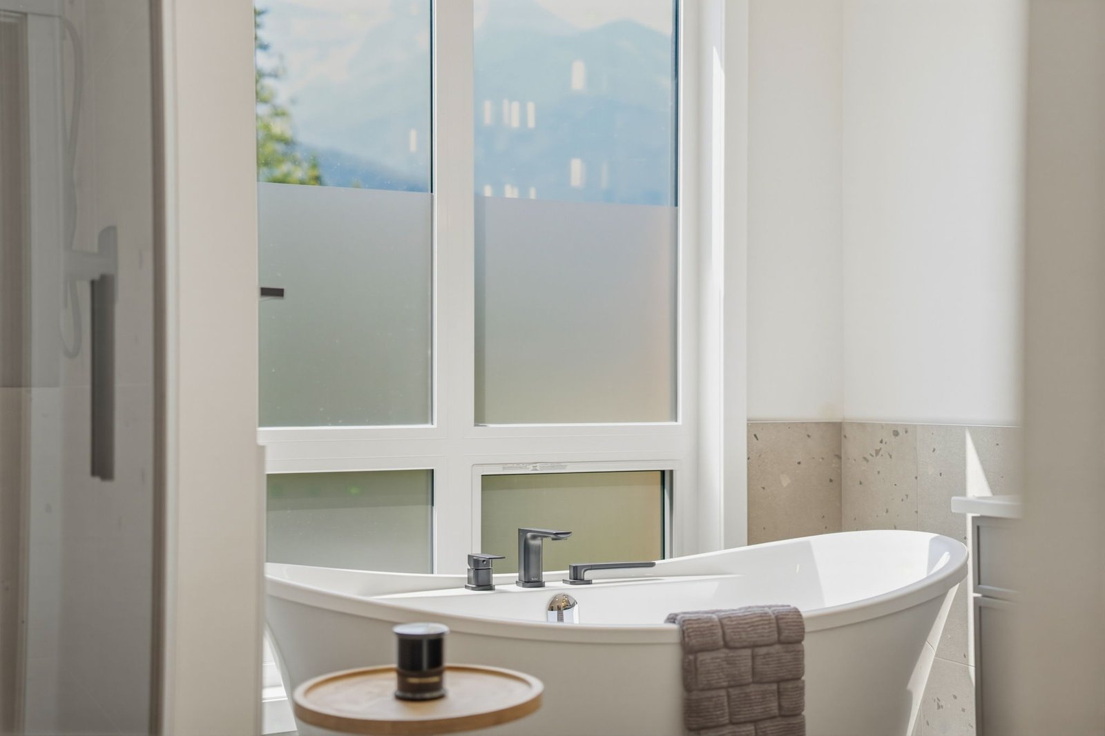 57-web-or-mls-101_Stewart_Creek_Rise_066